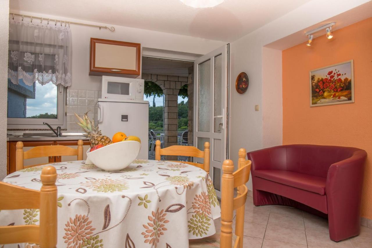 Apartments Zorica Dramalj Eksteriør bilde