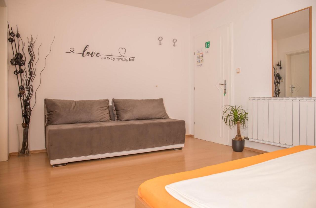 Apartments Zorica Dramalj Eksteriør bilde